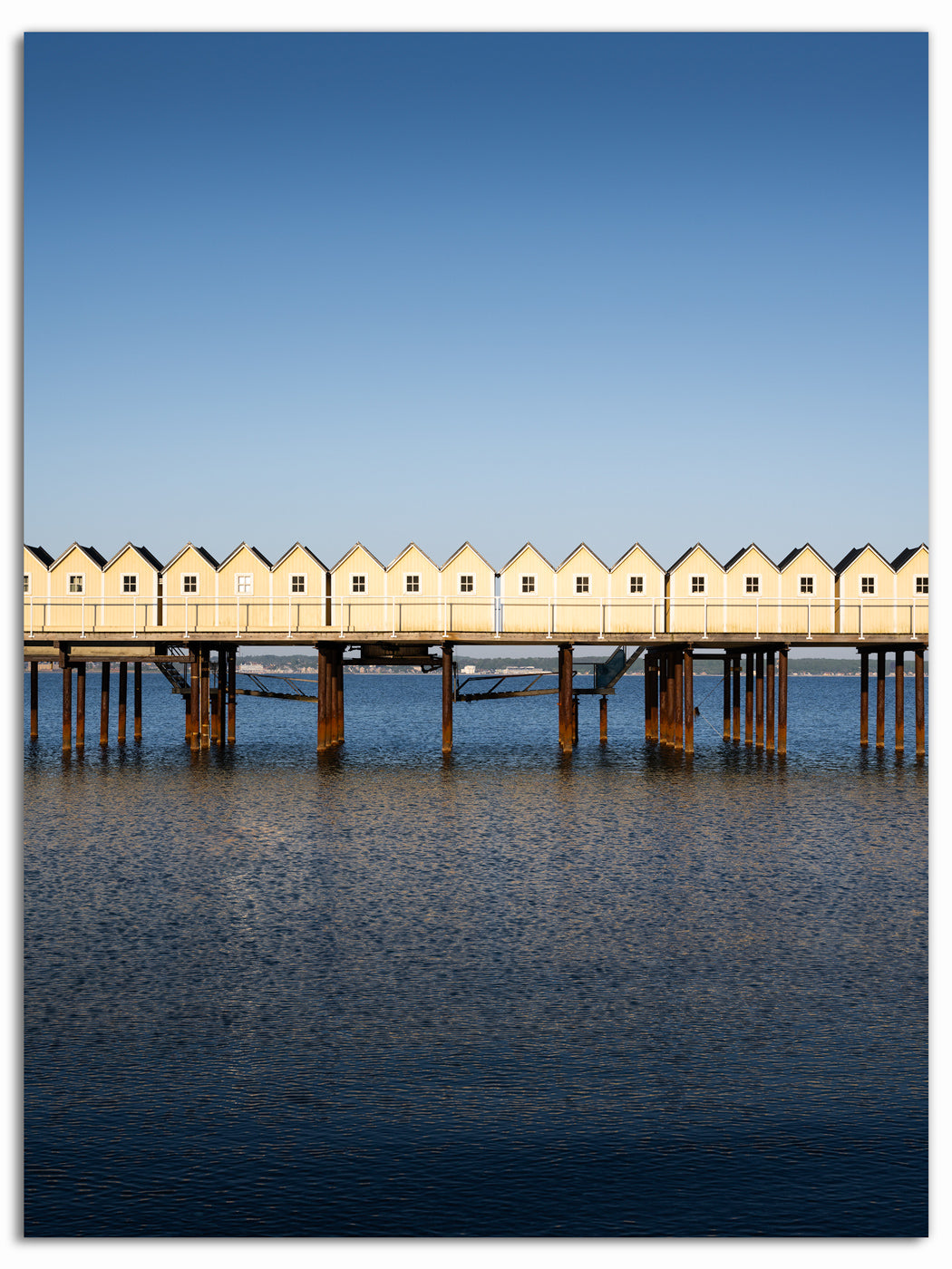 Blå himmel över Pålsjöbaden