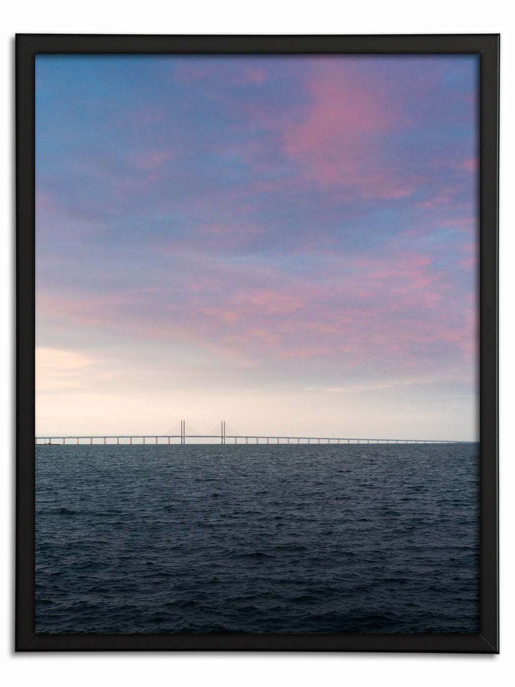 Rosa himmel över Öresundsbron