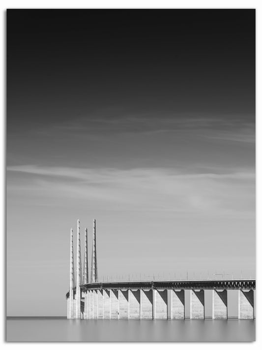 Svart himmel över Öresundsbron